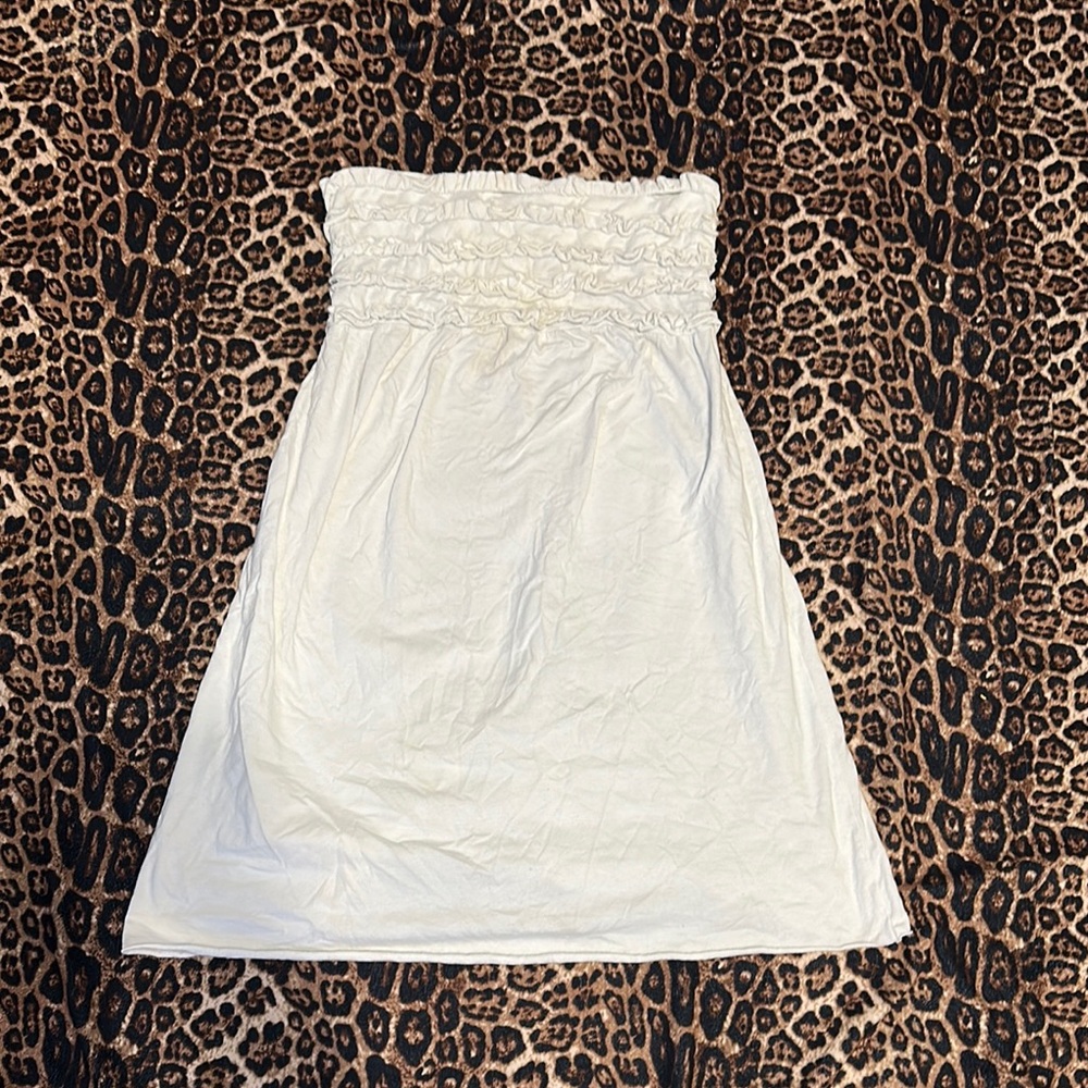 Xhilaration Cream Strapless Dress